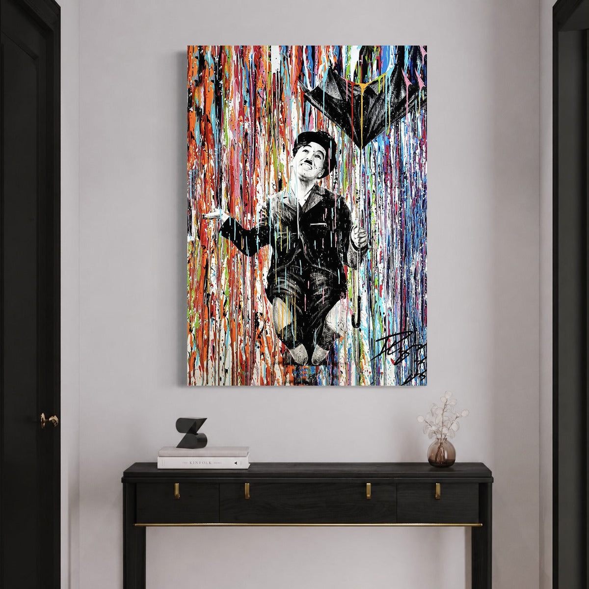 L'Inimitable Charlot — sur le mur