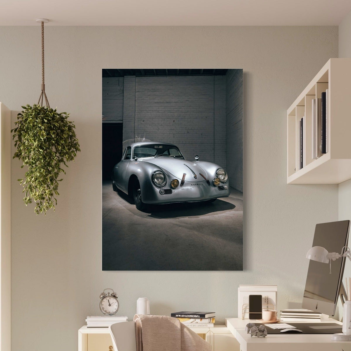 La Porsche de Légende — sur le mur